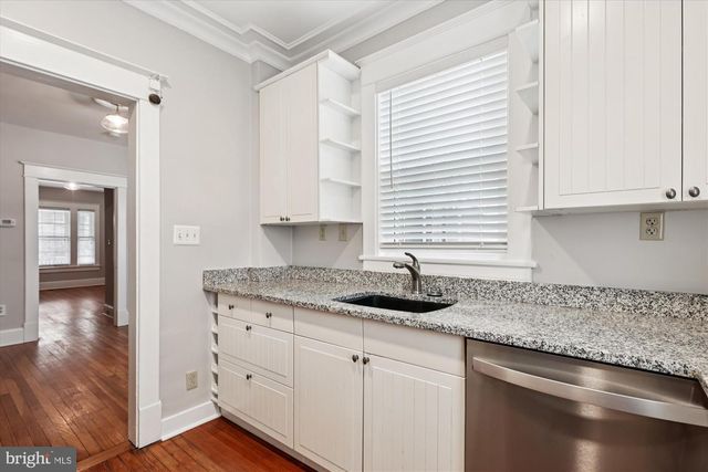 118 N PEYTON ST, Alexandria, VA 22314