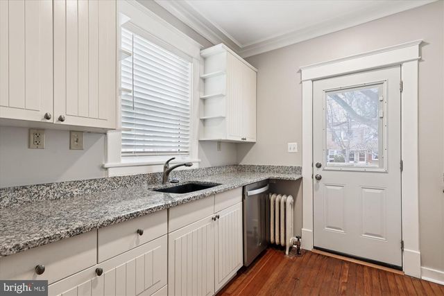 118 N PEYTON ST, Alexandria, VA 22314