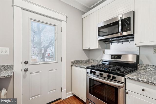 118 N PEYTON ST, Alexandria, VA 22314