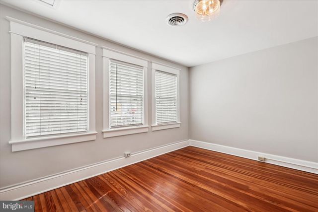 118 N PEYTON ST, Alexandria, VA 22314