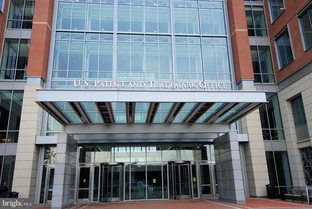 118 N PEYTON ST, Alexandria, VA 22314