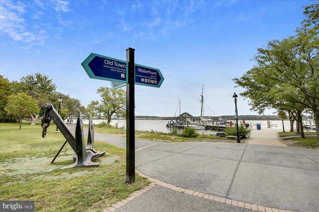 118 N PEYTON ST, Alexandria, VA 22314