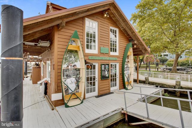 118 N PEYTON ST, Alexandria, VA 22314