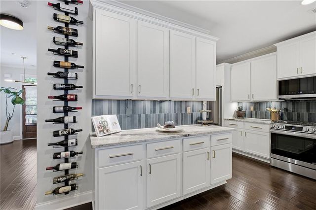 301 Garland Woods Court, Smyrna, GA 30080