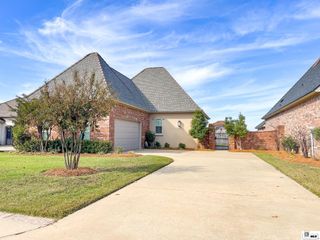 106 VIEUX CARRE PLACE, Monroe, LA 71203