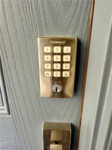 8341 Caldera Hills Avenue, Las Vegas, NV 89147