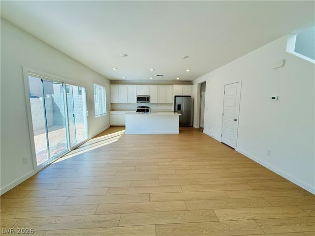 8341 Caldera Hills Avenue, Las Vegas, NV 89147