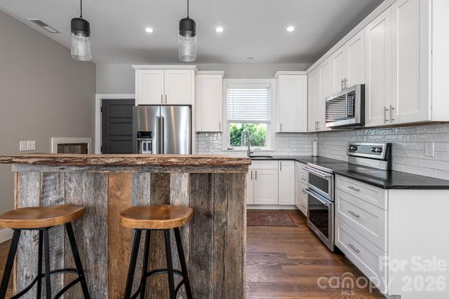 139 Linden Street, Arden, NC 28704