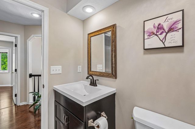 12833 Jeffrey Drive, Pickerington, OH 43147