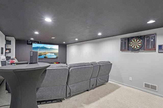 12833 Jeffrey Drive, Pickerington, OH 43147