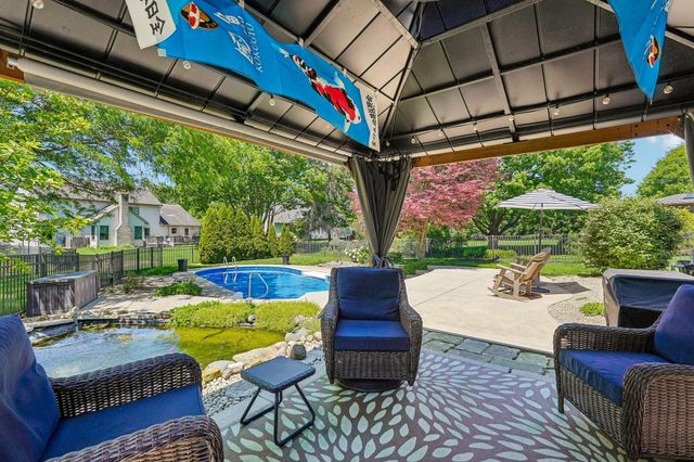 12833 Jeffrey Drive, Pickerington, OH 43147
