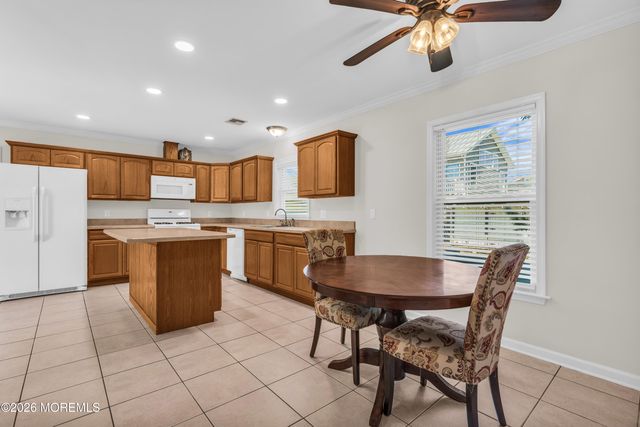 410 Monmouth Avenue, Ocean Gate, NJ 08740