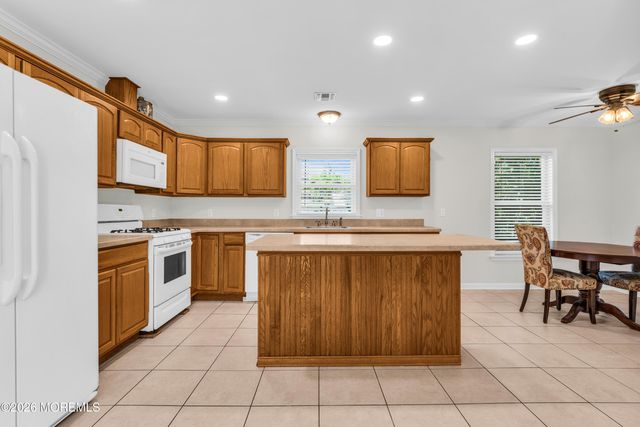 410 Monmouth Avenue, Ocean Gate, NJ 08740