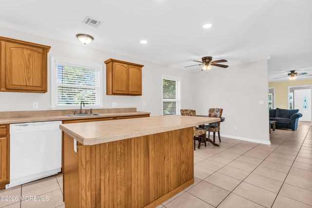 410 Monmouth Avenue, Ocean Gate, NJ 08740