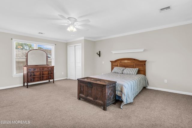 410 Monmouth Avenue, Ocean Gate, NJ 08740