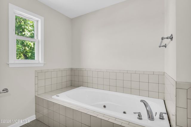 410 Monmouth Avenue, Ocean Gate, NJ 08740