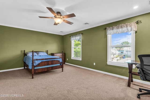 410 Monmouth Avenue, Ocean Gate, NJ 08740