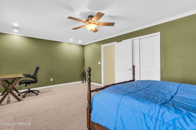 410 Monmouth Avenue, Ocean Gate, NJ 08740