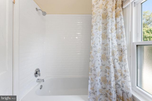 329 ASHLAND AVE, Secane, PA 19018