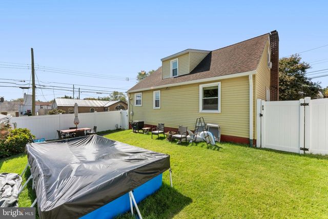 329 ASHLAND AVE, Secane, PA 19018