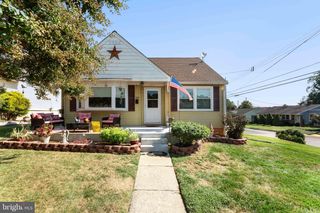 329 ASHLAND AVE, Secane, PA 19018