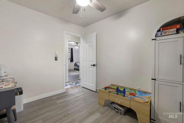 3083 Dickson Ave, Twin Falls, ID 83301