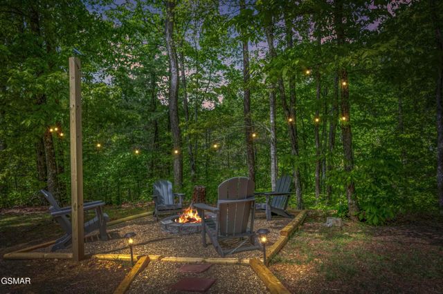 2336 Hidden Mountain Road, Sevierville, TN 37876