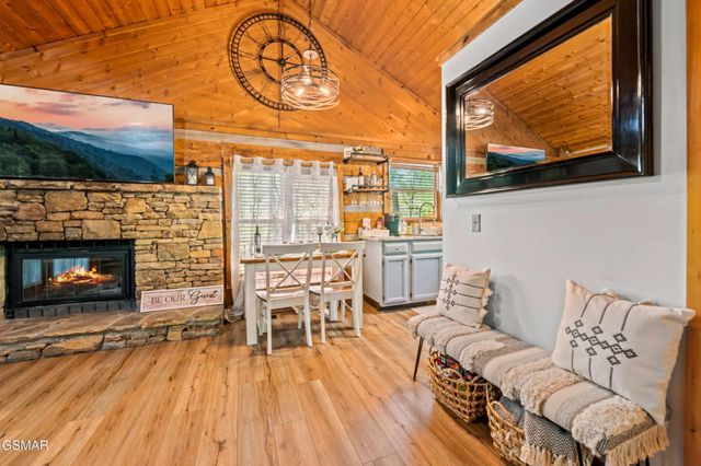 2336 Hidden Mountain Road, Sevierville, TN 37876