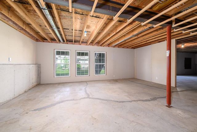 2512 N 111th Terrace, Kansas City, KS 66109