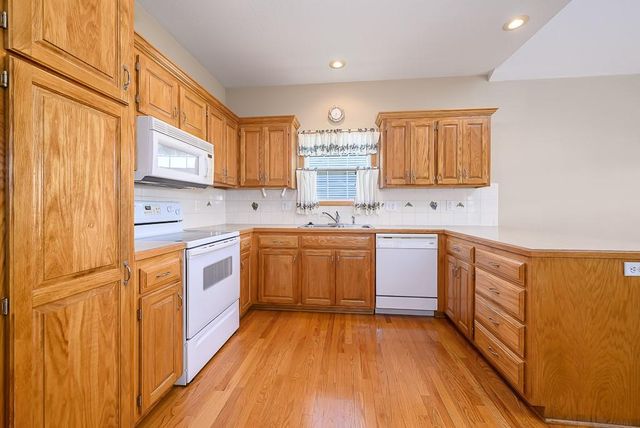 2512 N 111th Terrace, Kansas City, KS 66109