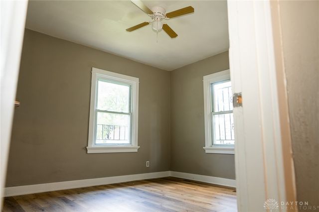1727 W Riverview Avenue, Dayton, OH 45402