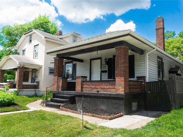 1727 W Riverview Avenue, Dayton, OH 45402