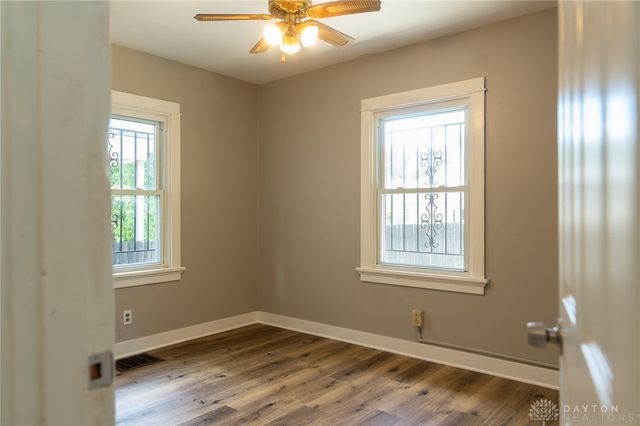 1727 W Riverview Avenue, Dayton, OH 45402