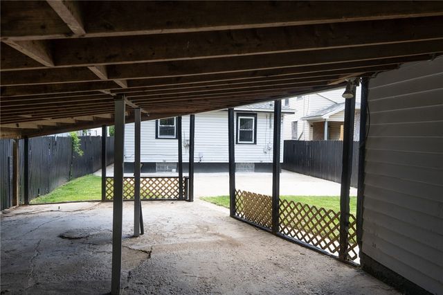 1727 W Riverview Avenue, Dayton, OH 45402