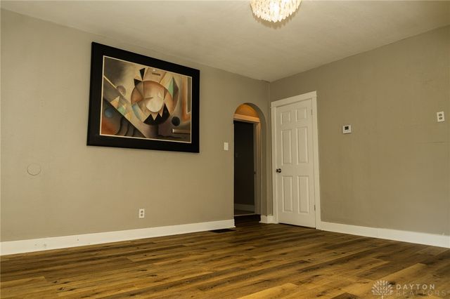 1727 W Riverview Avenue, Dayton, OH 45402