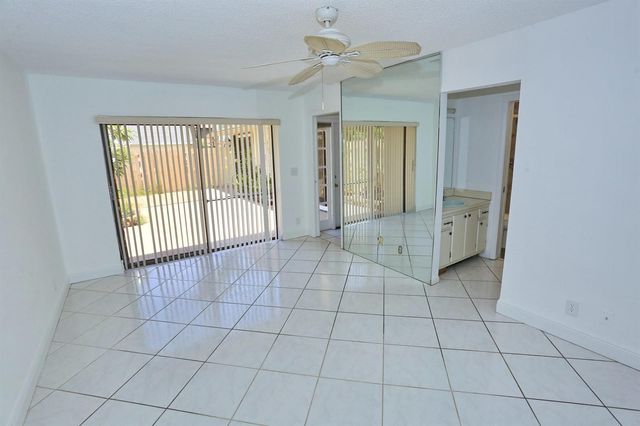 714 NW 27th Avenue C, Delray Beach, FL 33445