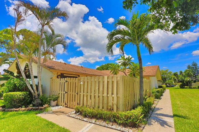 714 NW 27th Avenue C, Delray Beach, FL 33445