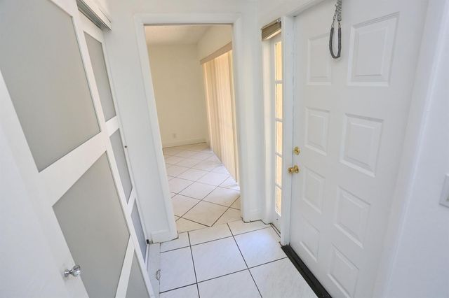 714 NW 27th Avenue C, Delray Beach, FL 33445