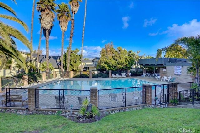 1750 Prefumo Canyon 48, San Luis Obispo, CA 93405