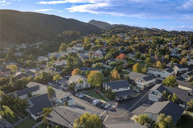 1750 Prefumo Canyon 48, San Luis Obispo, CA 93405