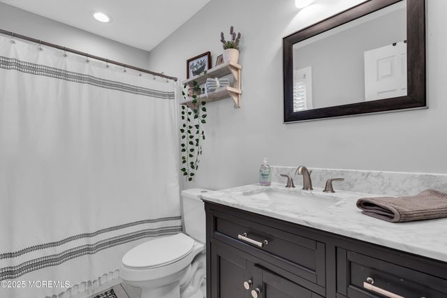 975 Indian Hill Road, Toms River, NJ 08753