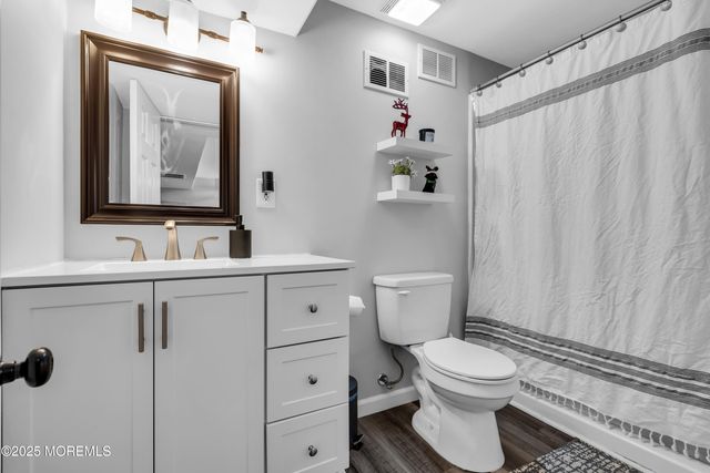 975 Indian Hill Road, Toms River, NJ 08753