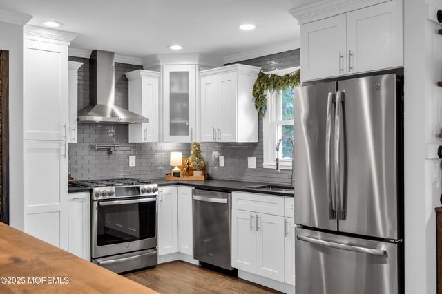 975 Indian Hill Road, Toms River, NJ 08753