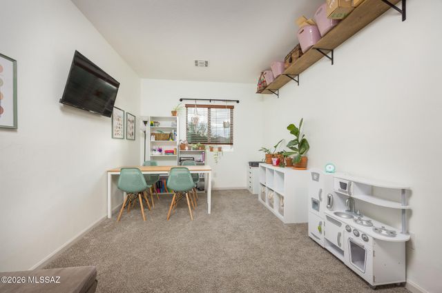 775 S Harry P Stagg Drive, Vail, AZ 85641