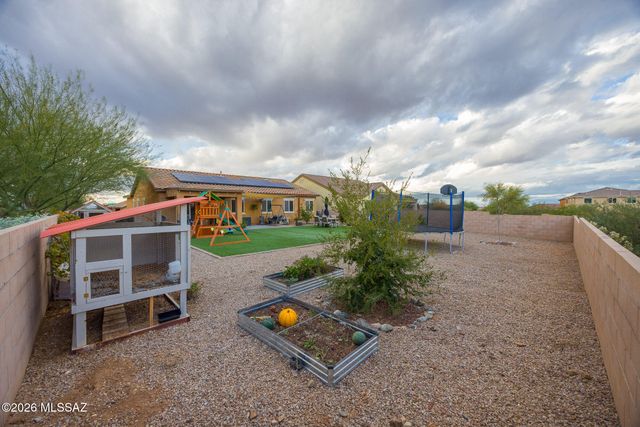 775 S Harry P Stagg Drive, Vail, AZ 85641
