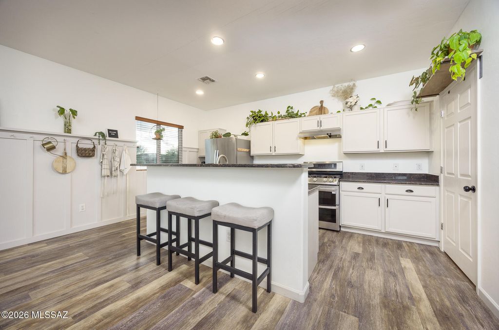 775 S Harry P Stagg Drive, Vail, AZ 85641