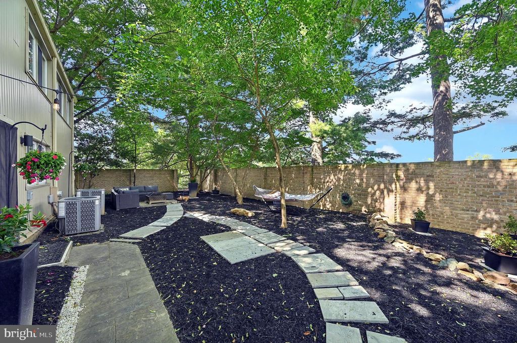 19120 ROMAN WAY, Montgomery Village, MD 20886