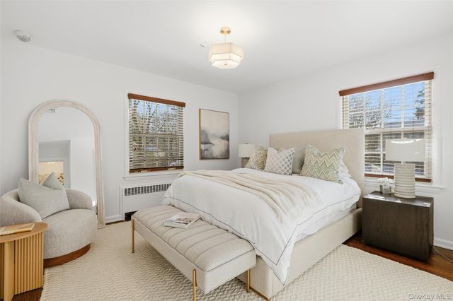 2 Village Lane, Bronxville, NY 10708