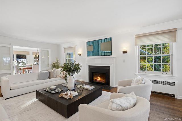 2 Village Lane, Bronxville, NY 10708