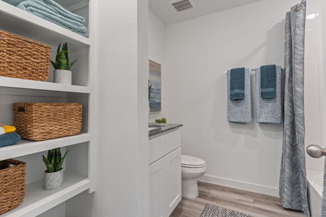 13906 Bay Crest, Texas City, TX 77591